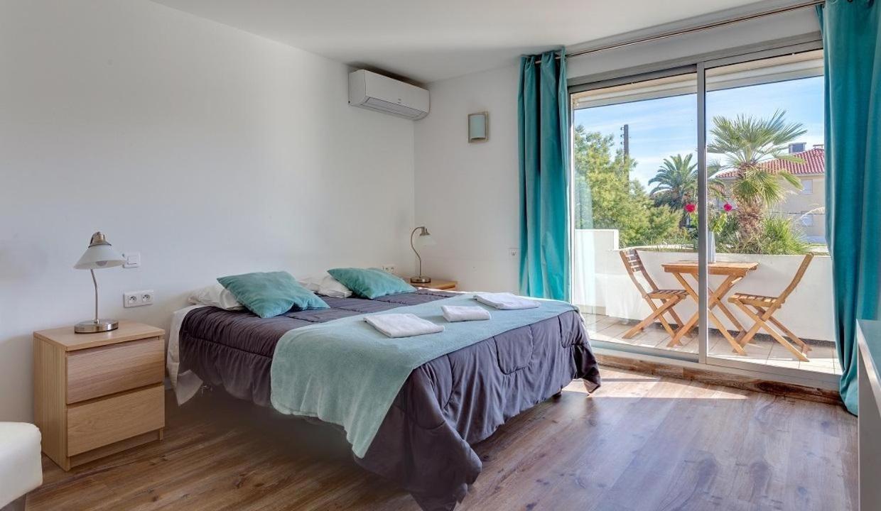 Hotel Sable Et Soleil - Port, Plage Et Jacuzzi Prive Fréjus Kültér fotó