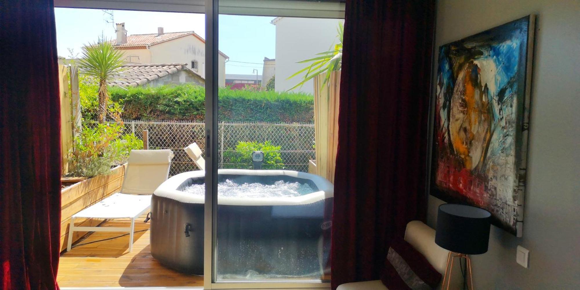 Hotel Sable Et Soleil - Port, Plage Et Jacuzzi Prive Fréjus Szoba fotó
